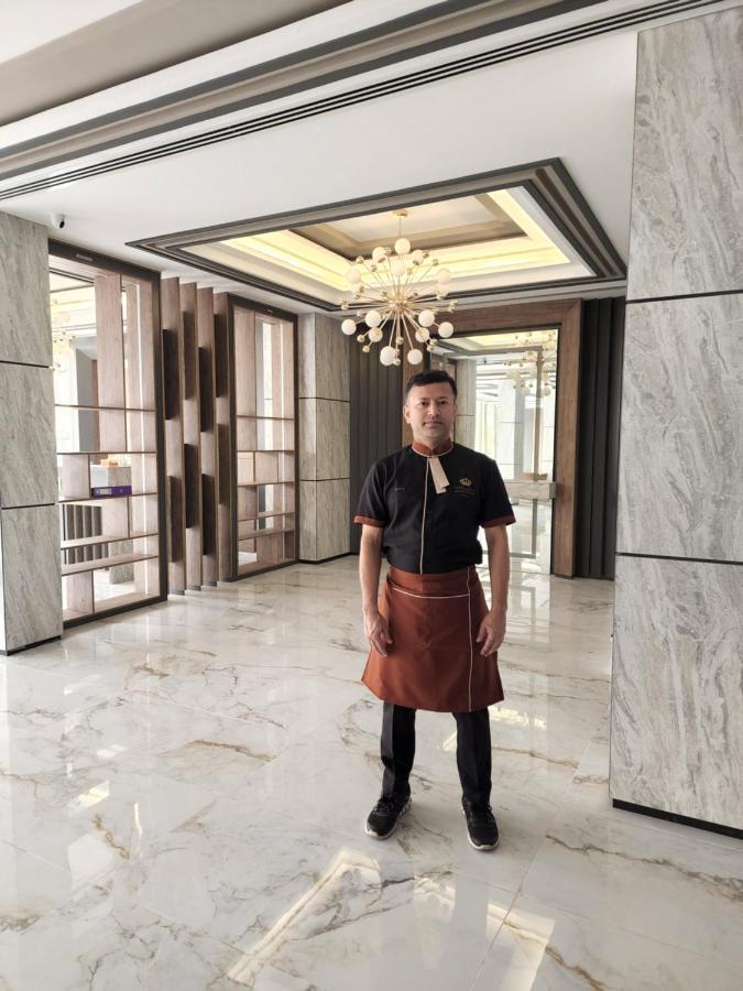 Imperial Suites Hotel Manama Exteriör bild